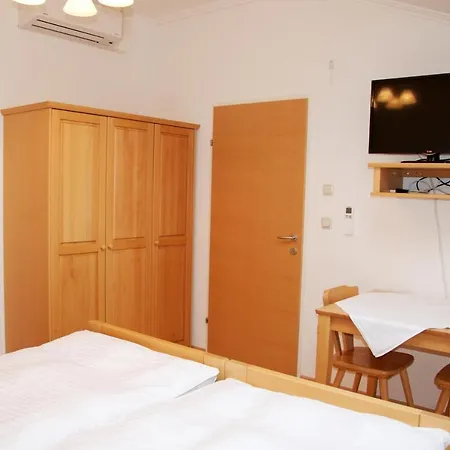 Privatzimmer Familie Schwarz-2